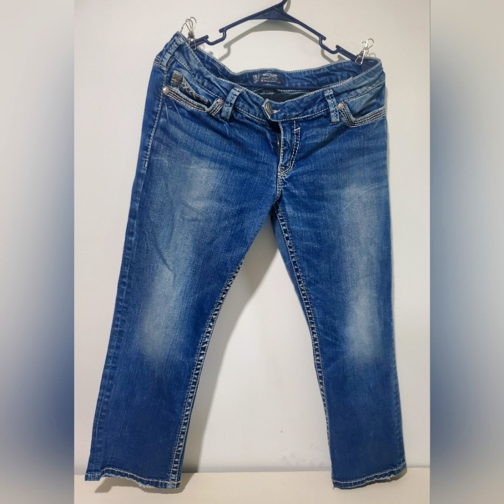 Silver Jeans Tuesday low capris size 34